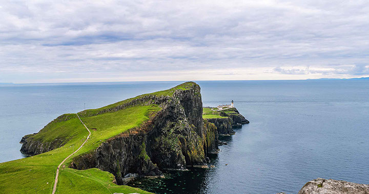 Visit Neist Point Lighthouse when you book an Isle of Skye tour with our Portree taxi service